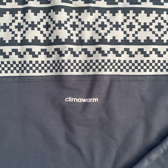 Adidas Half Zip Pull over - Picture 5 of 13